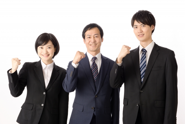 最初はコンテンツマーケティング業者に依頼してみよう